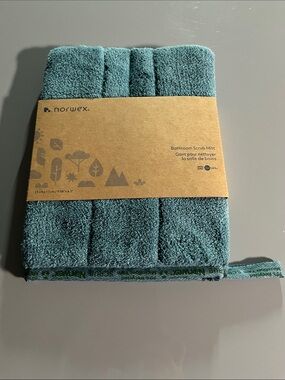 Norwex bathroom scrub Teal mitt